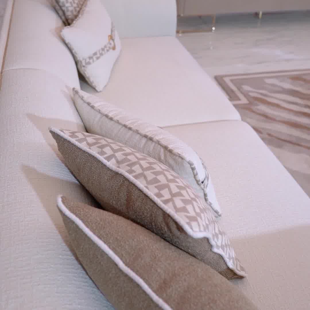 Laurent Dining Set