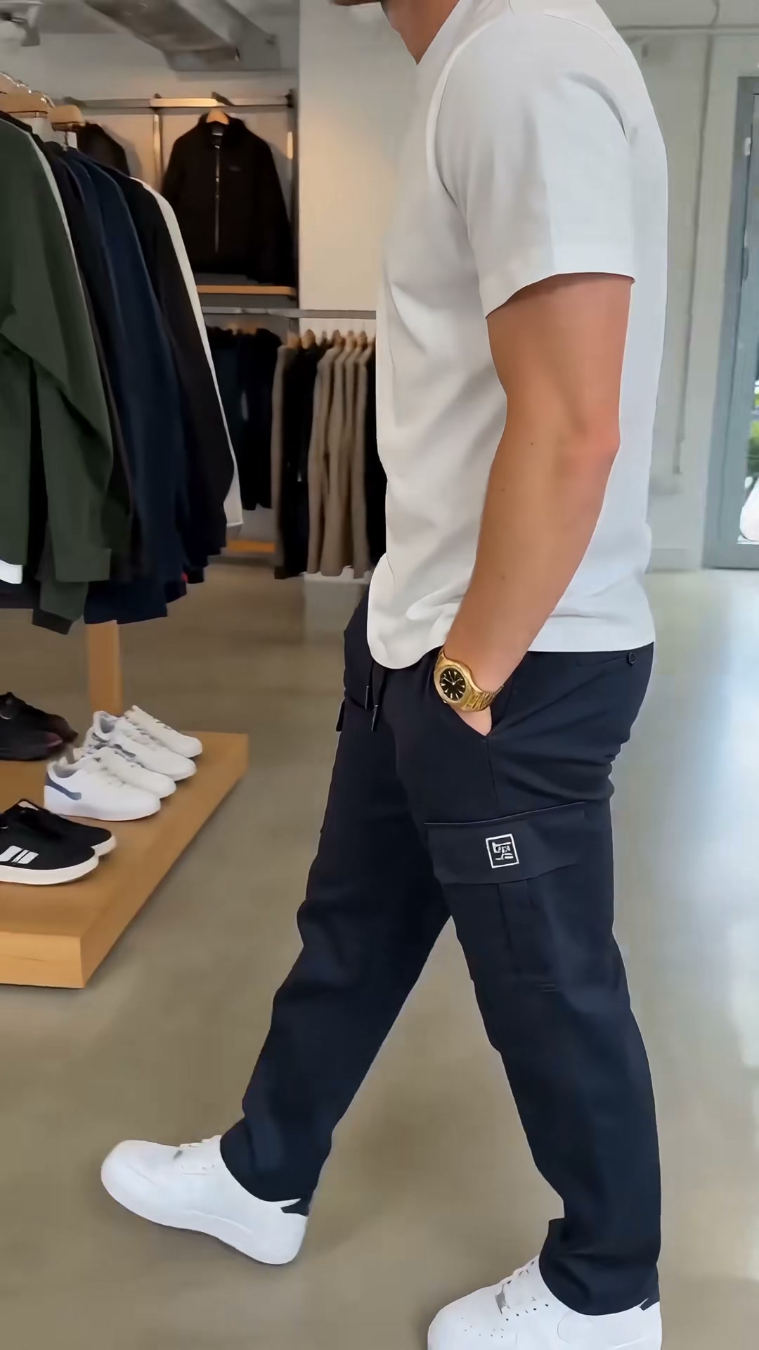 BELT? DON'T NEED ONE. IRONING? SKIP IT. YOUR TROUSERS JUST WON.