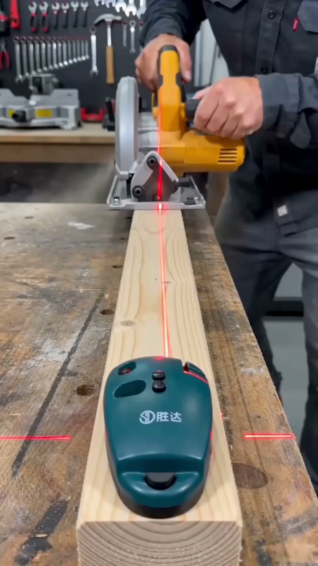 90-Grad-Infrarot-Laser-Wasserwaage im rechten Winkel