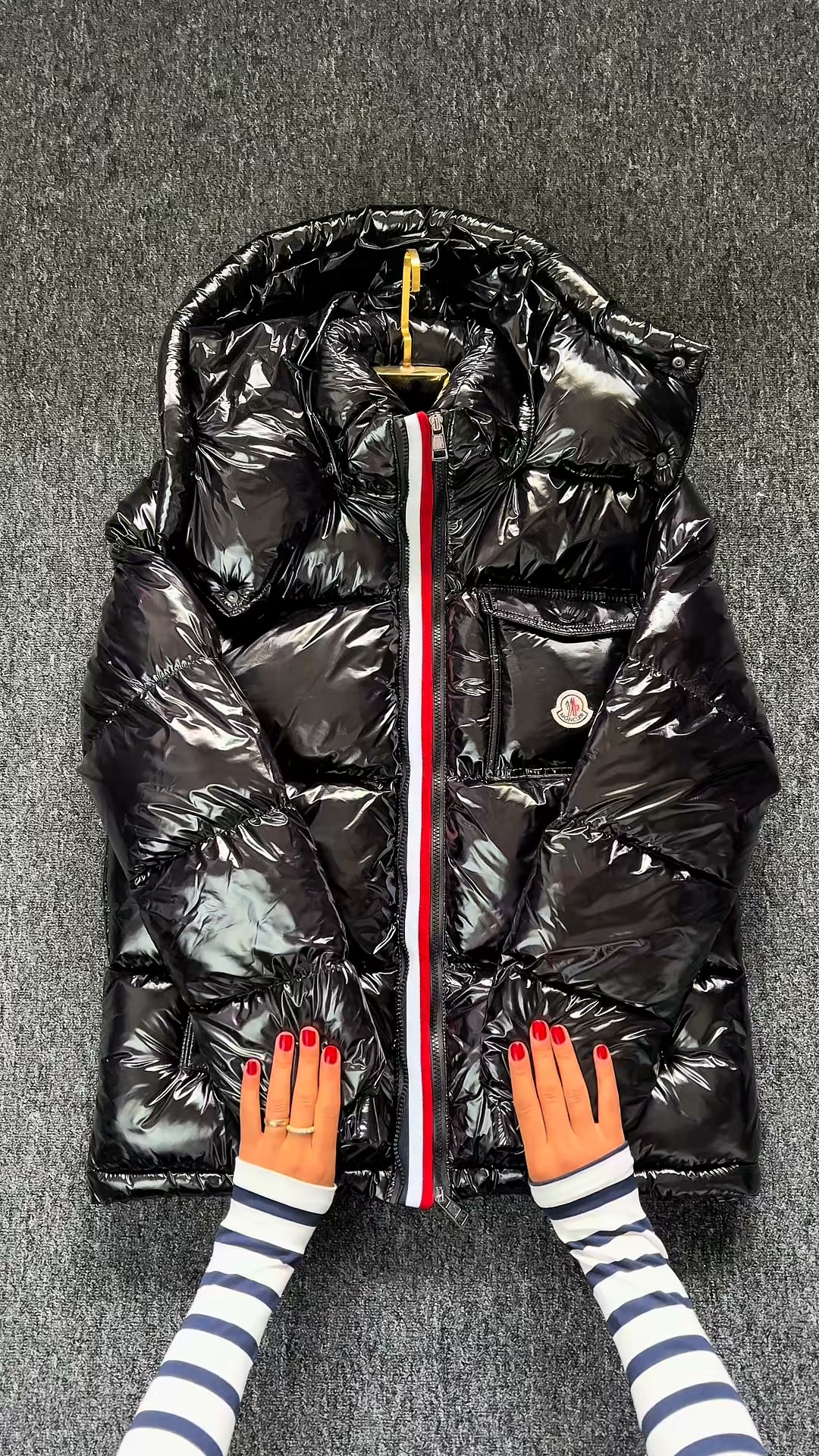 Free worldwide shipping, delivery in just 7-12 days