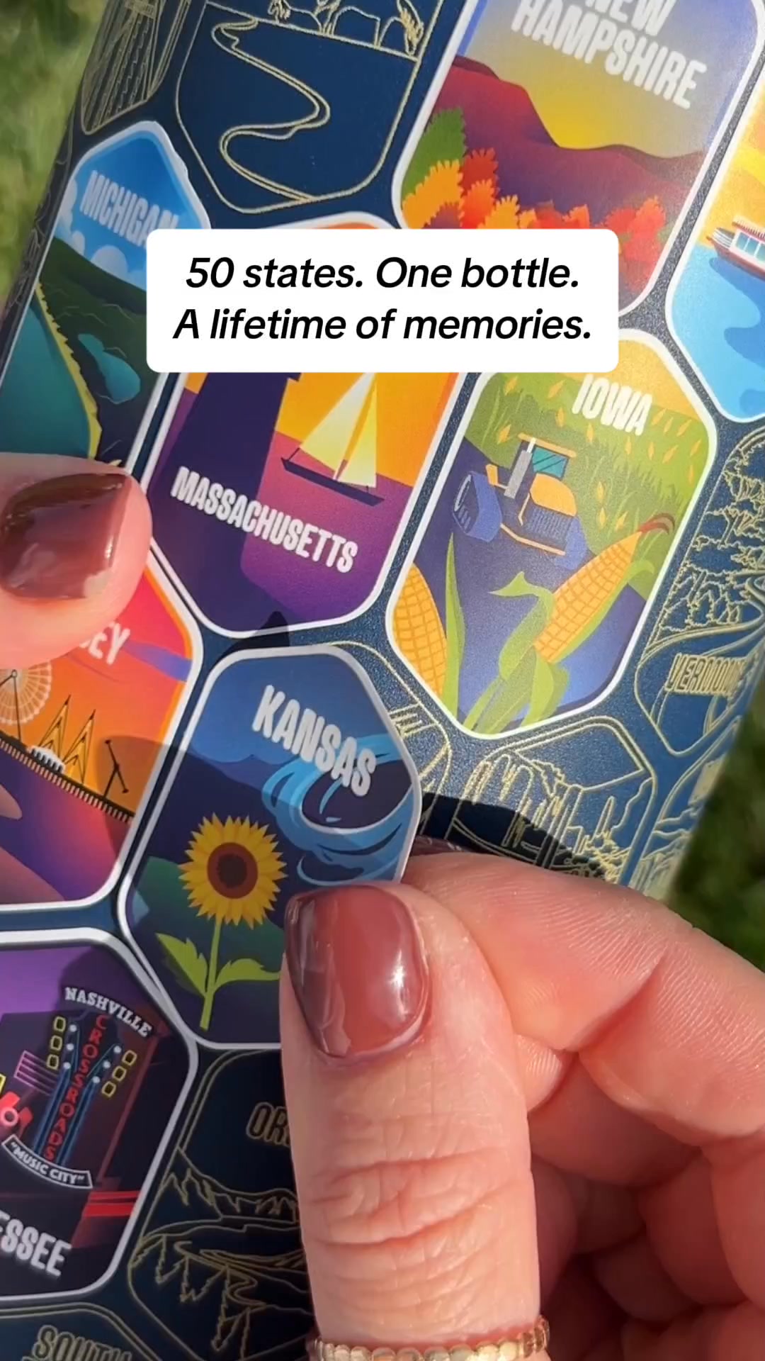 You Can't Find A Better Gift For Travel Lovers
