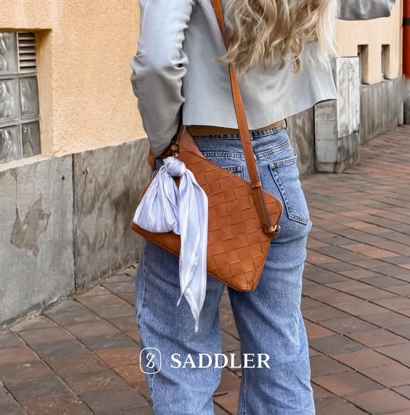 Saddler