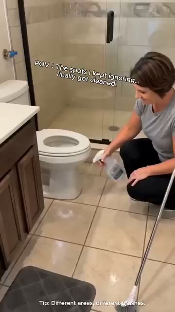 Black Friday Sale: ONLY￡6.99! Telescopic Stainless Steel Crevice BrushAdjustable Long Handle for Bathroom Gaps & Tight Spaces