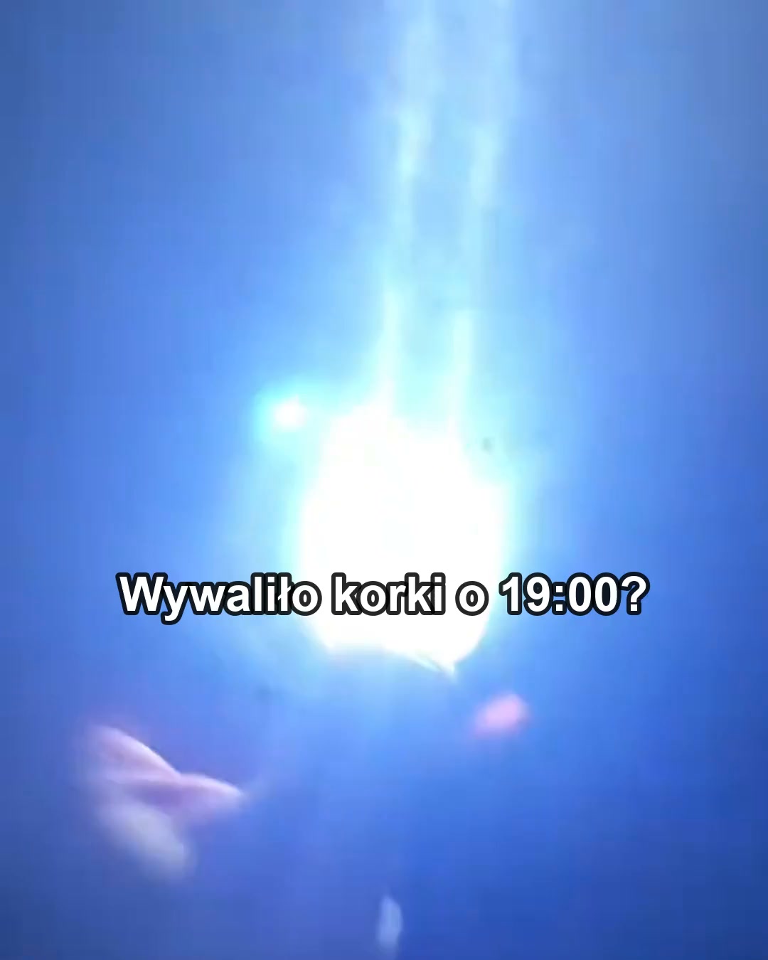 Przestań trzymać latarkę w zębach