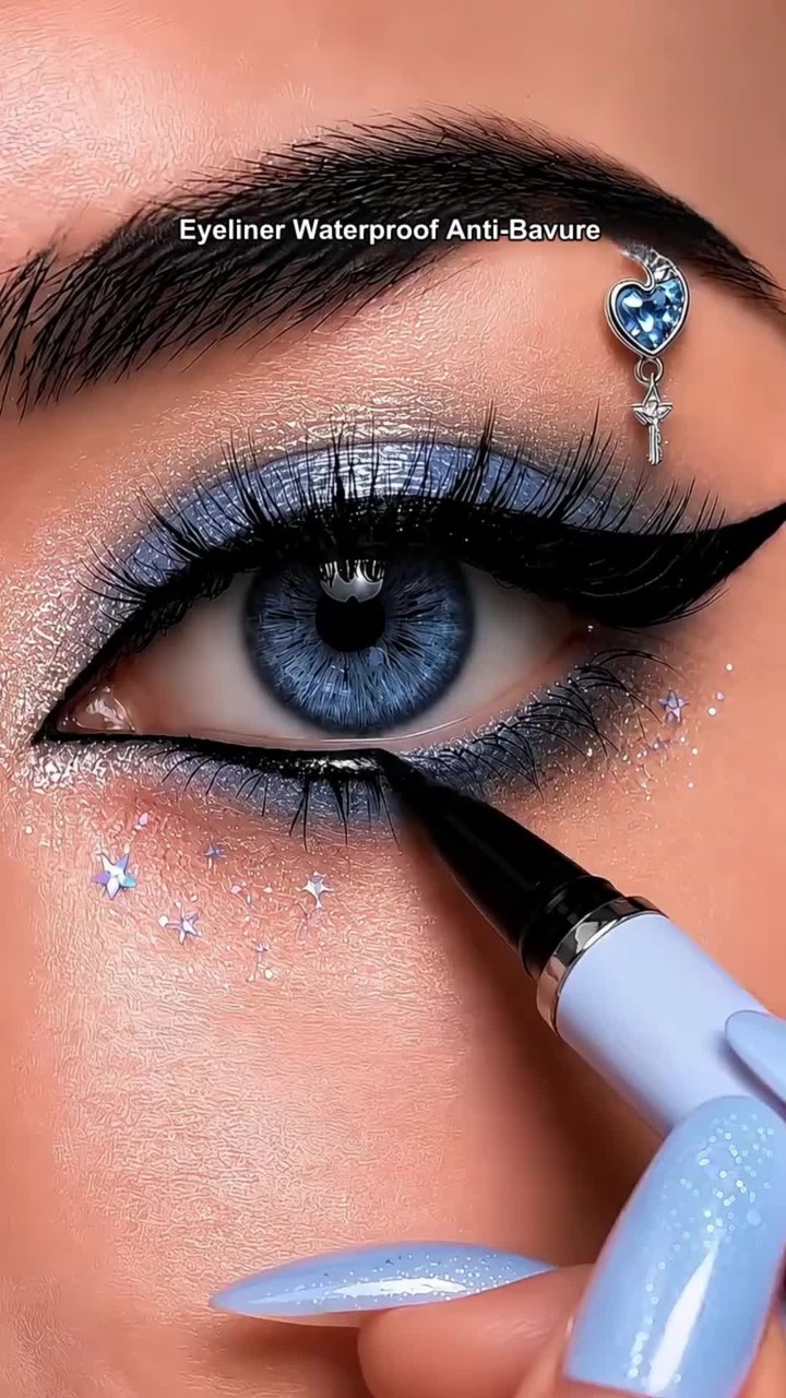 Eyeliner liquide longue tenue et imperméable Sheepskin