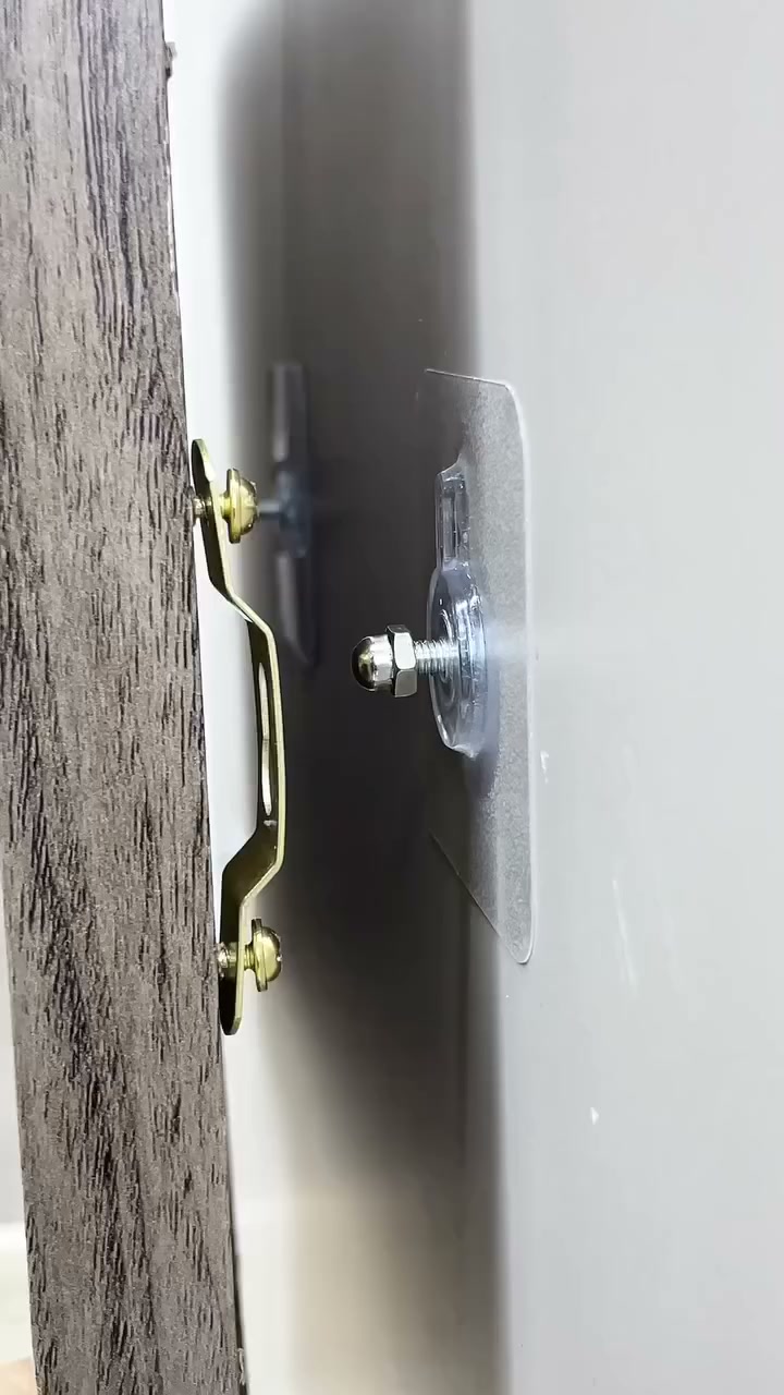 Heavy Duty Adhesive Wall Hooks