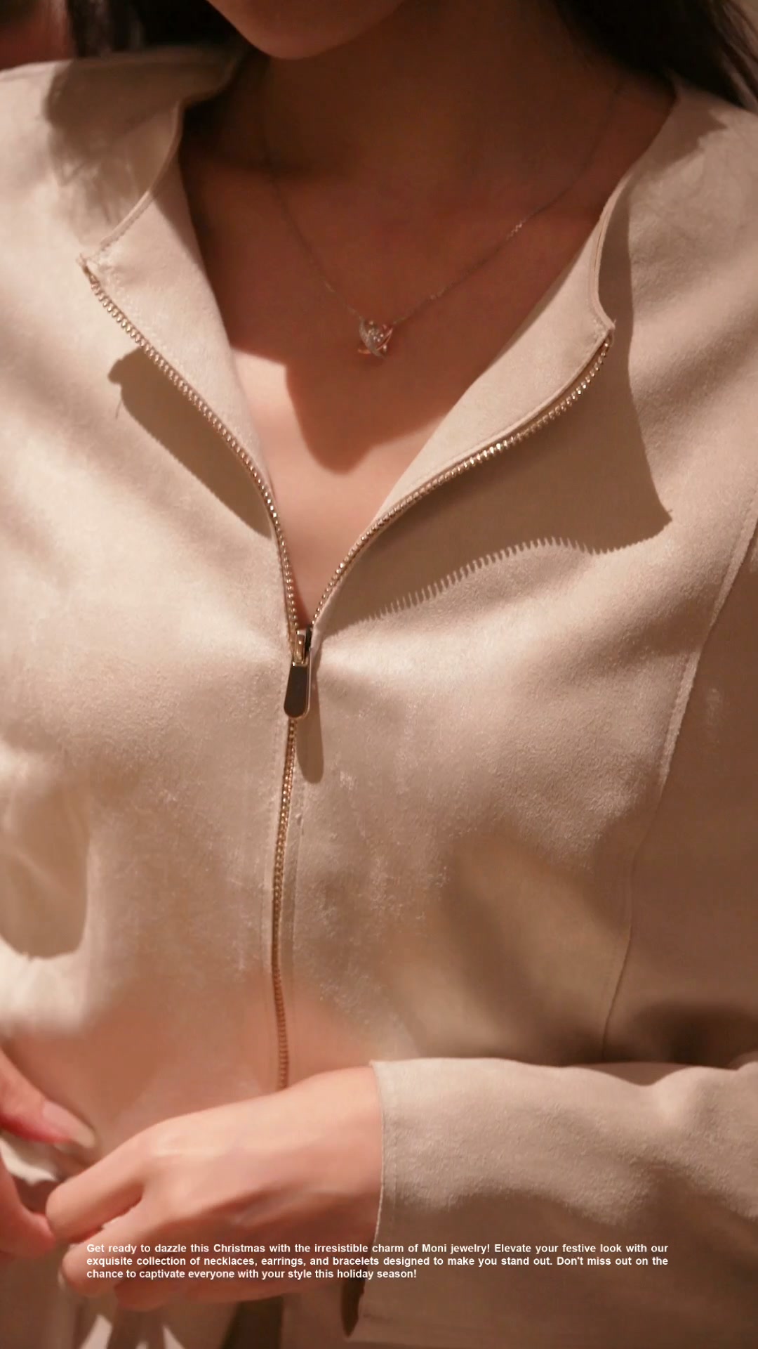 Nova Dancing Stone necklace