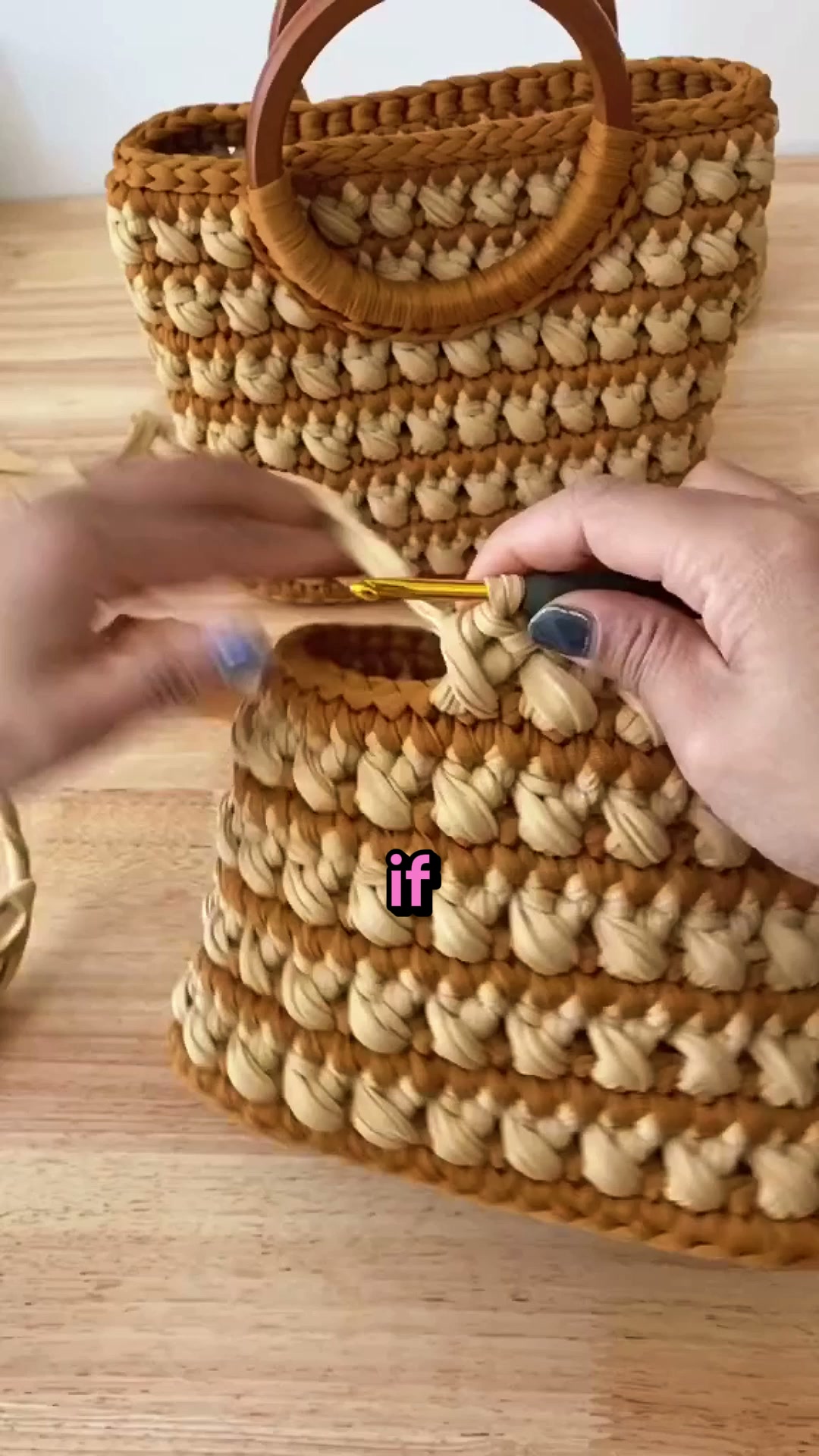 Turn Crochet Into Beautiful Bags