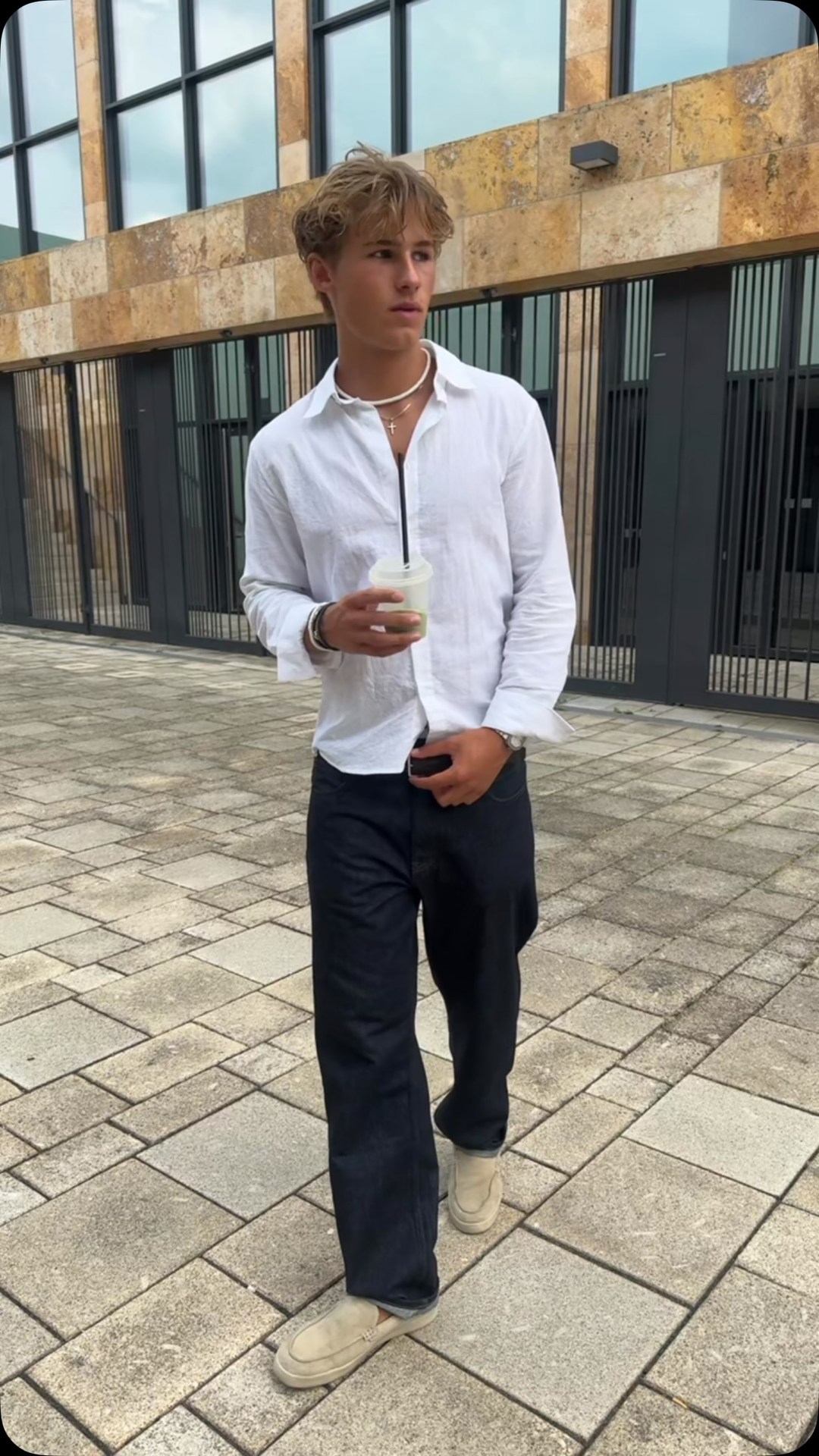 Anúncio de Notre Succes
