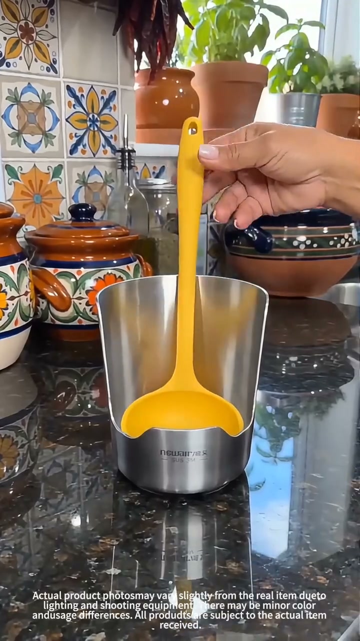 Keep Your Kitchen Counter Organized