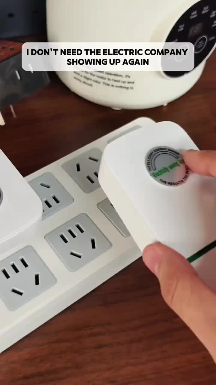 Energy Saver Plug-In Power Box