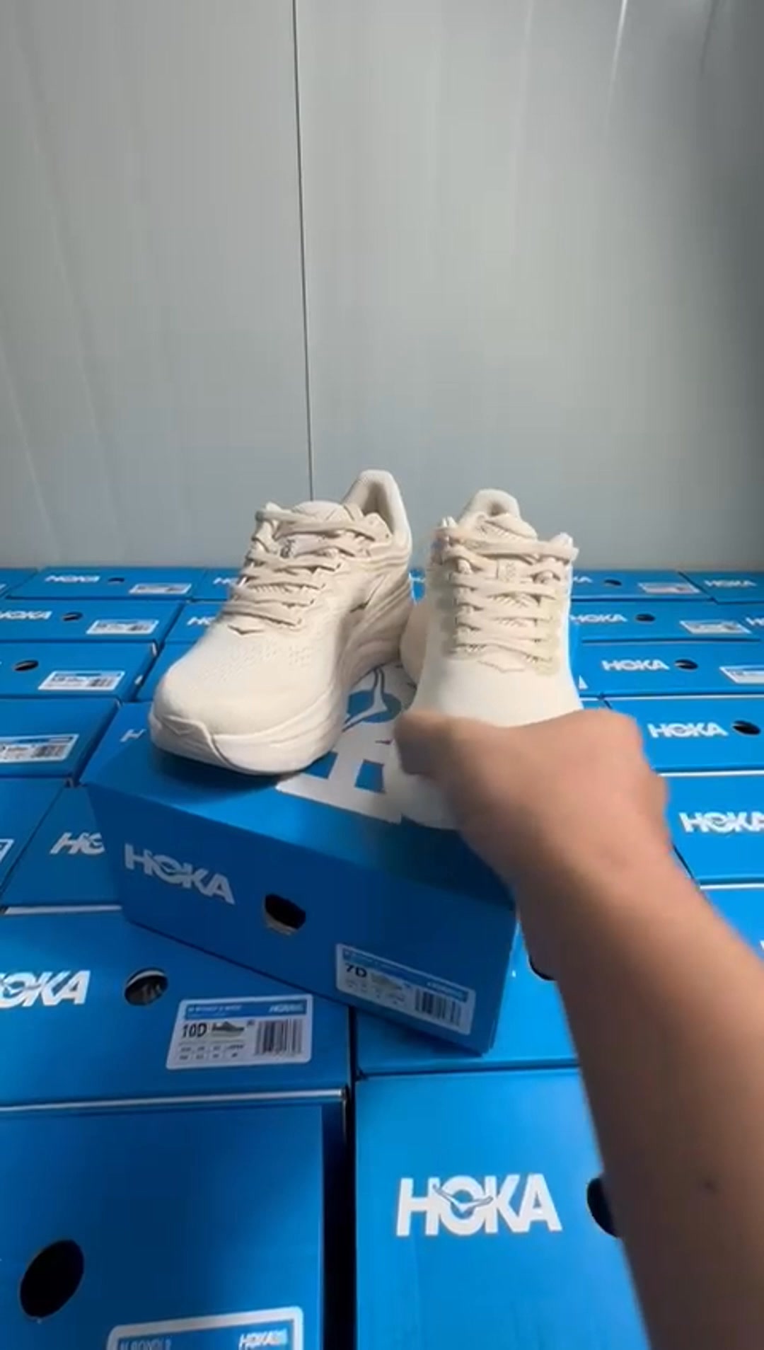 HOKA Bondi 9 Vanilla/Birch till kampanjpris
