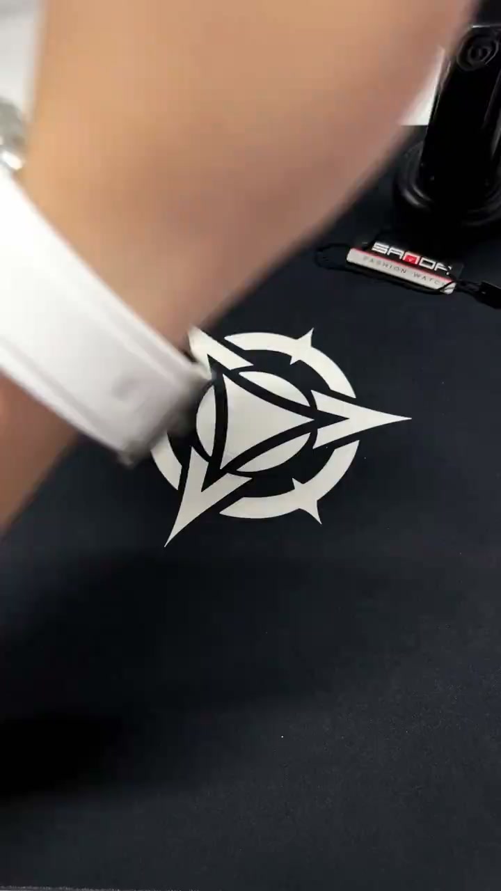 Anúncio de Gwenvv story