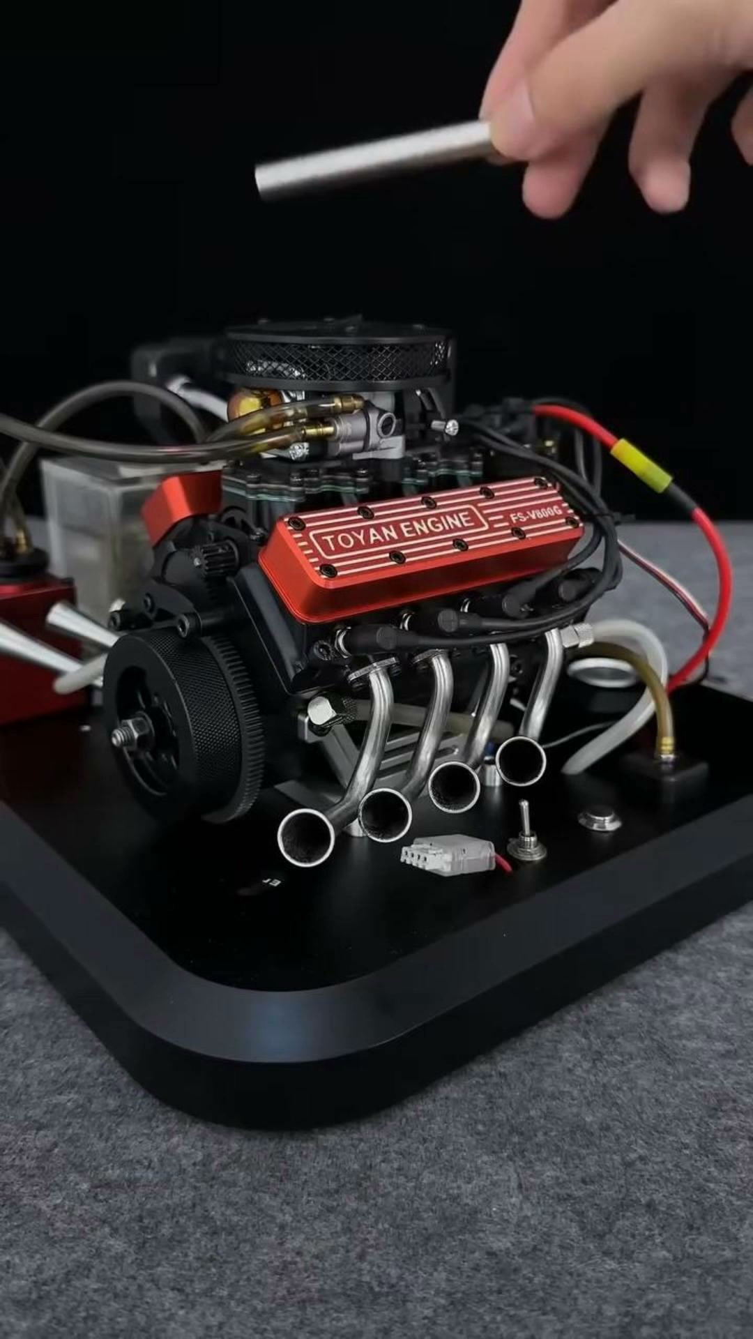 A Real Engine Experience On Your Desk