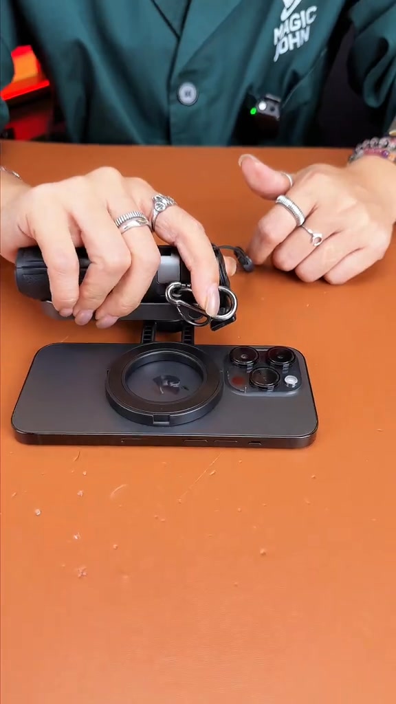 4-in-1 Multifunctional 360° Rotation Magnetic Selfie Stick
