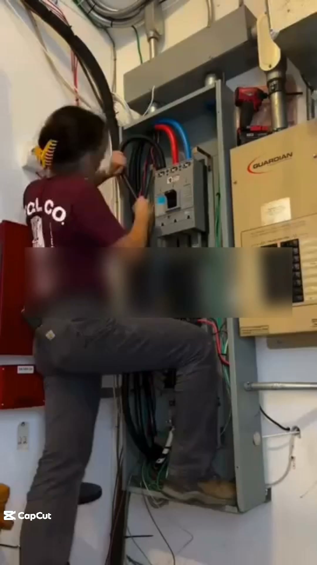 Il tuo elettricista conta sul fatto che tu non capisca niente