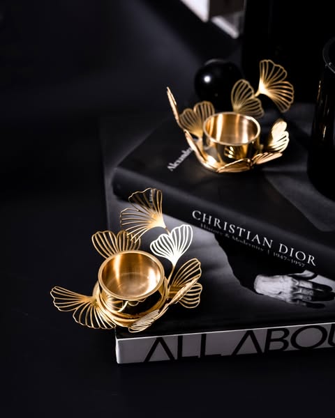 Skultuna Rose in Polished Brass