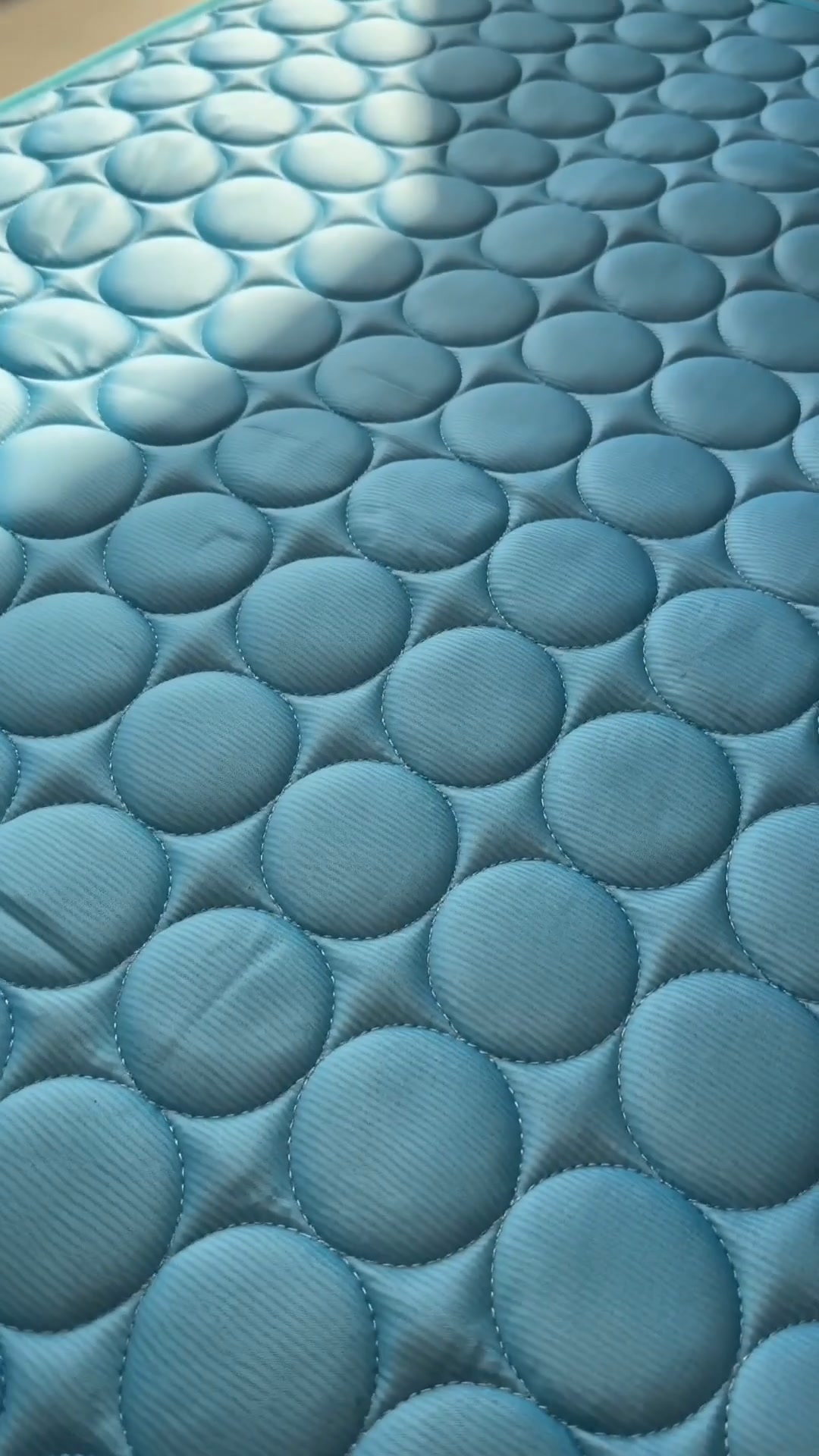 A Cooling Mat That Actually Feels Cool
