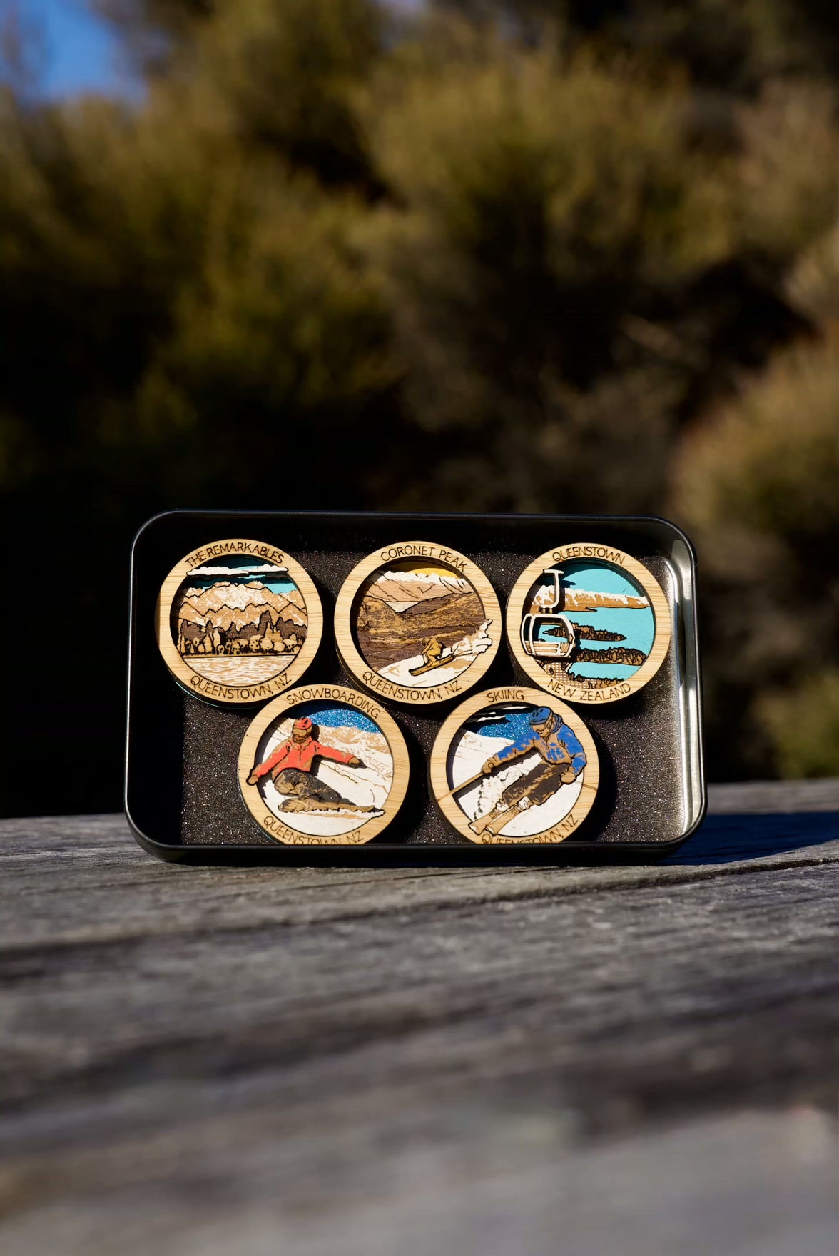 Free Shipping with 10 Magnets