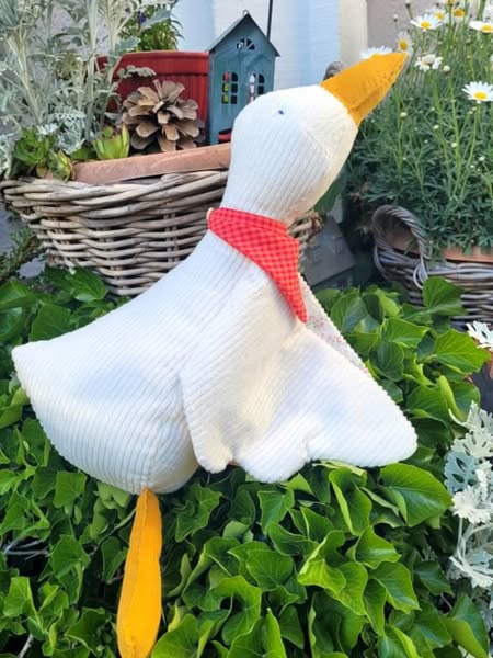 Make a Handmade Goose to Love!