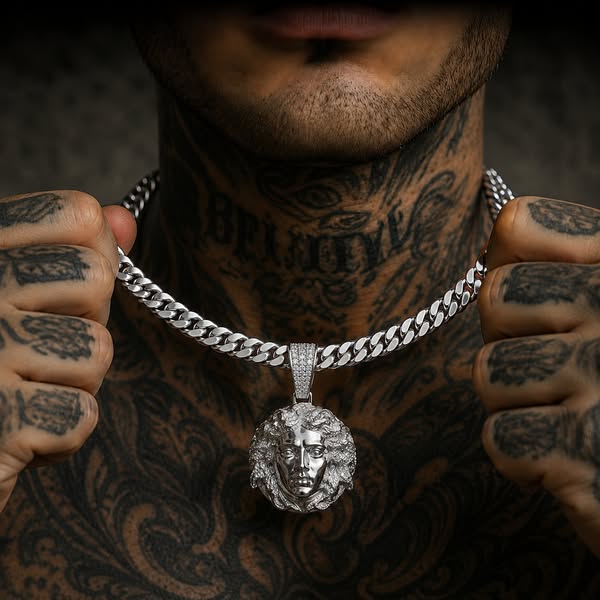 AURXYA Cuban Chain: Stack It Your Way