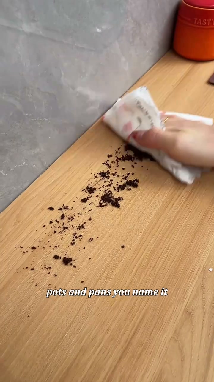 Stop Wasting Money on Paper Towels