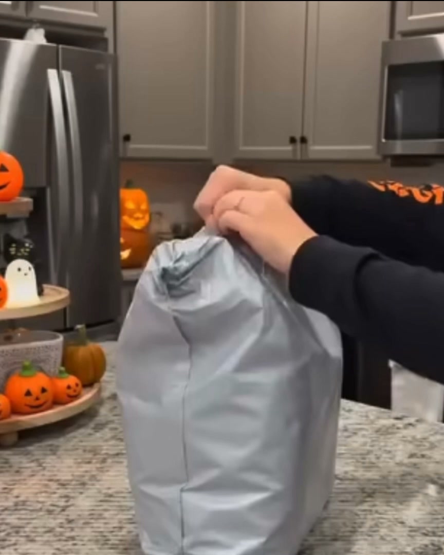 PROMO FLASH HALLOWEEN : - 60 %
