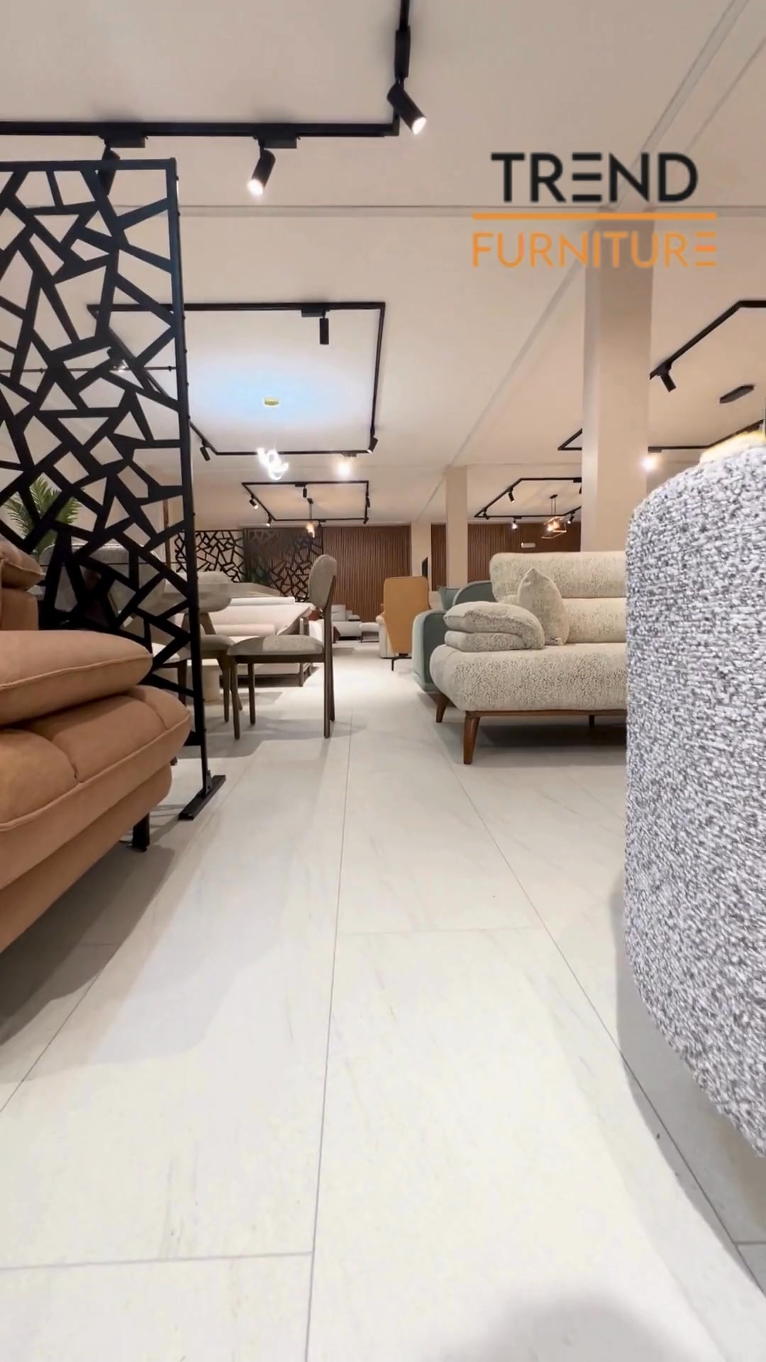 Let’s create your perfect home – start with a showroom tour!