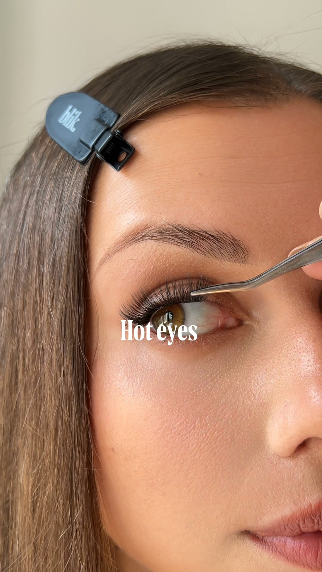 Self-stick Lashes