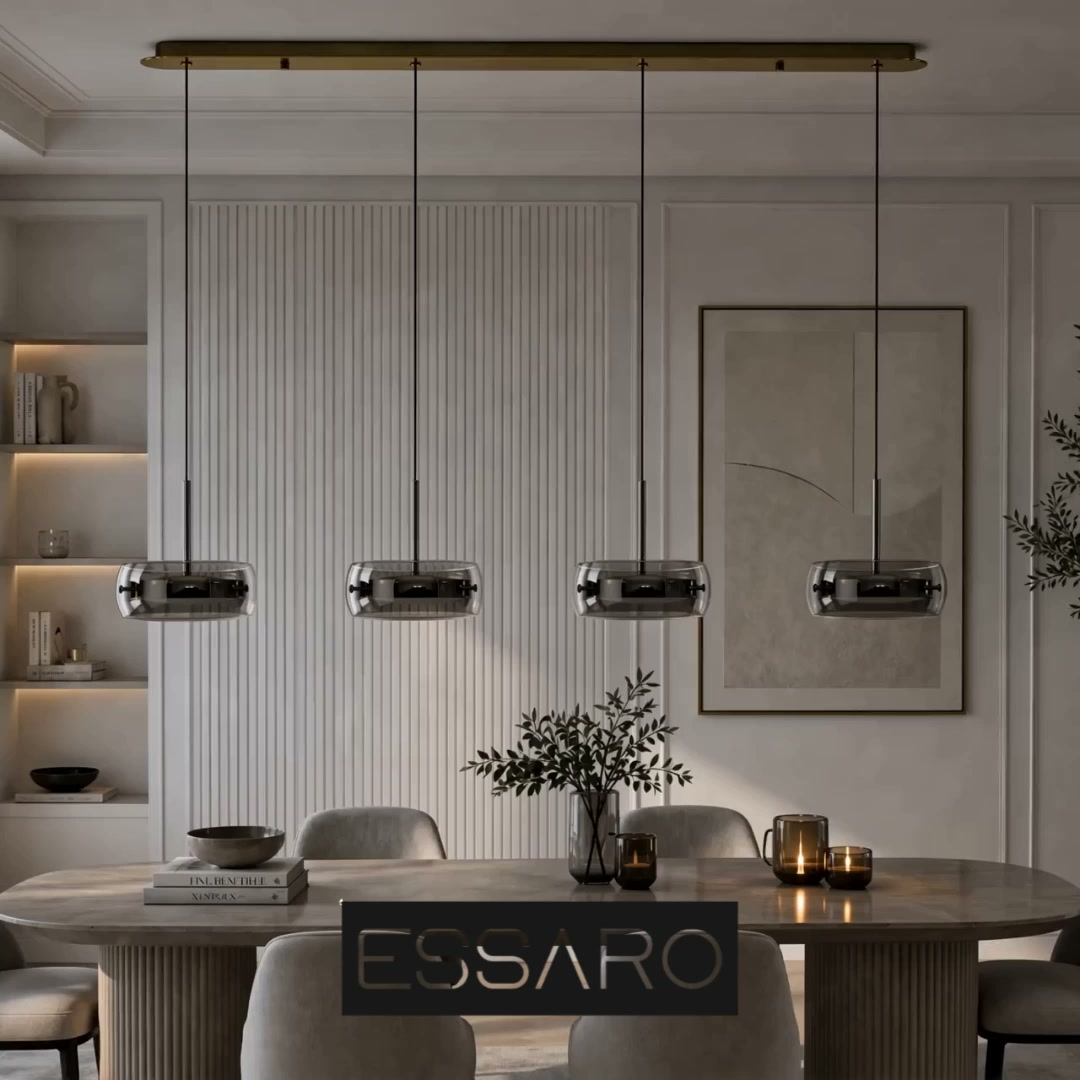Elegance That Comes to Life in the Light