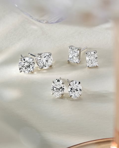 Lab Perfected VVS Sparkle