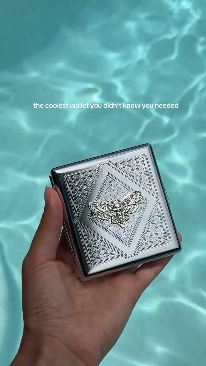 Arcadia Metal Wallet Case