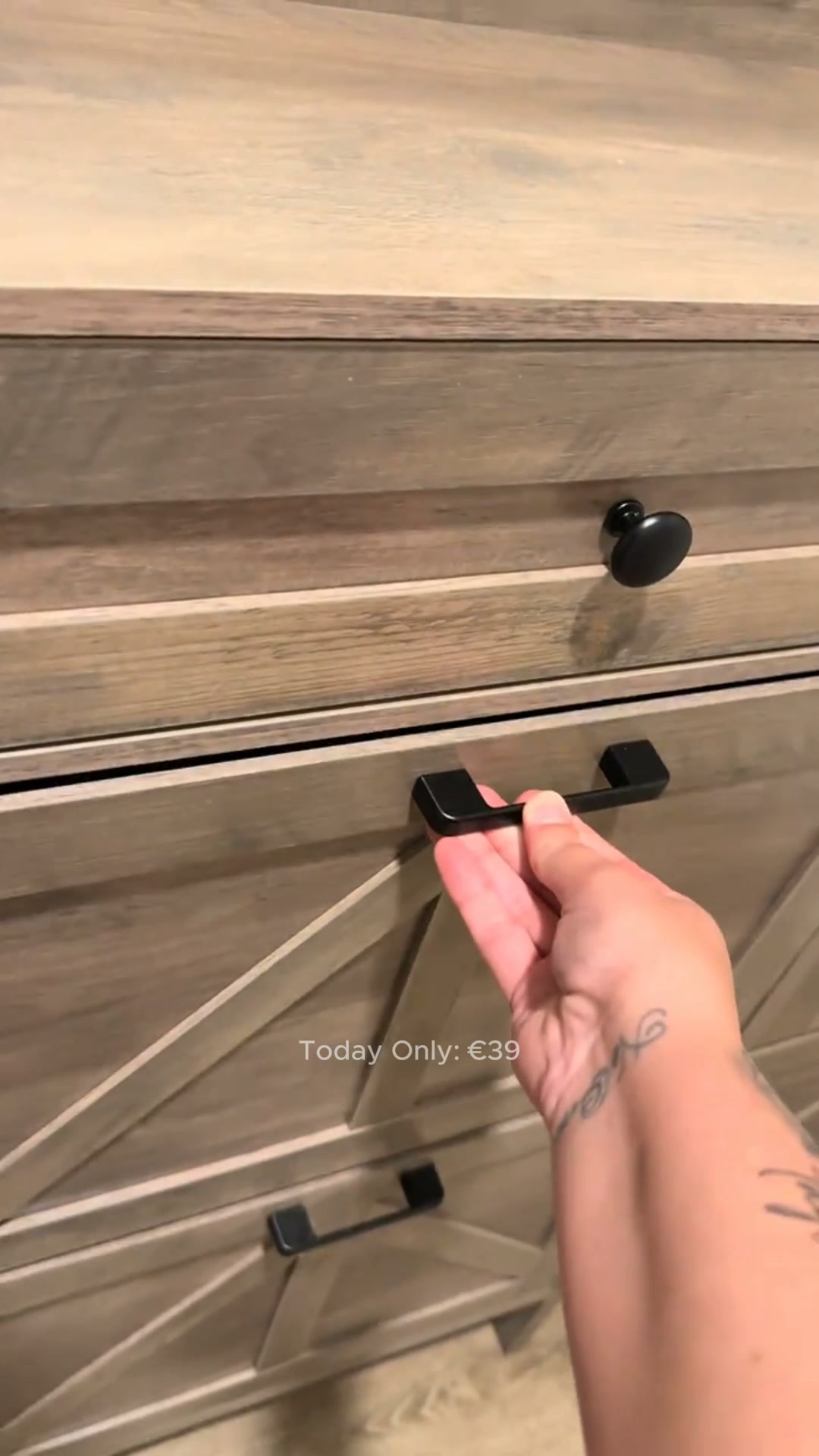 Shut the Drawer on Hallway Chaos