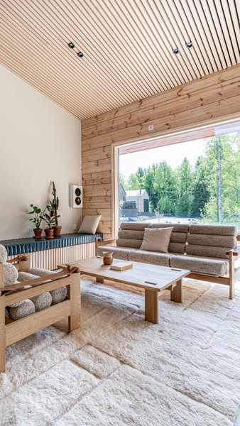 Suuri käsinsolmittu marokkolainen matto