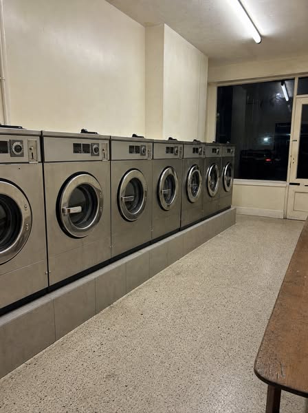 My aunt has run a launderette for 26 years. Here's what she told me about the smell.