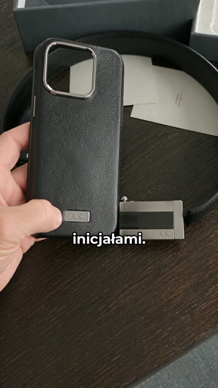 The set: belt + case, his initials
