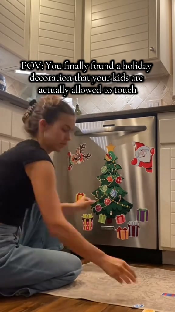 Christmas Fridge Magnets – 23-Piece Holiday Makeover