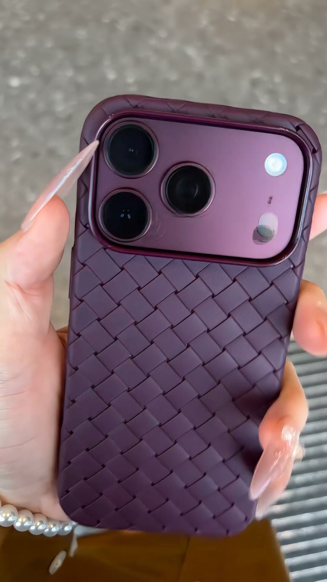 iPhone Woven Texture MagSafe Case