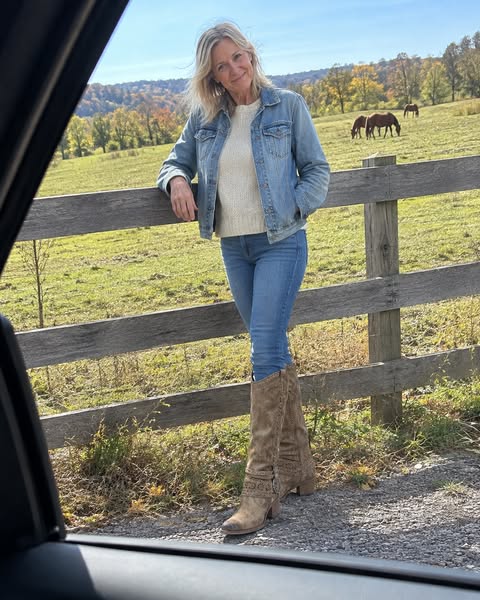 My Husband Pulled The Car Over Just To Take A Photo Of Me