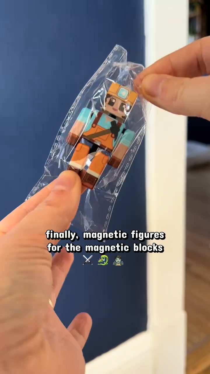 10 Posable Magnetic Figures + 10 Blocks | Save 25%