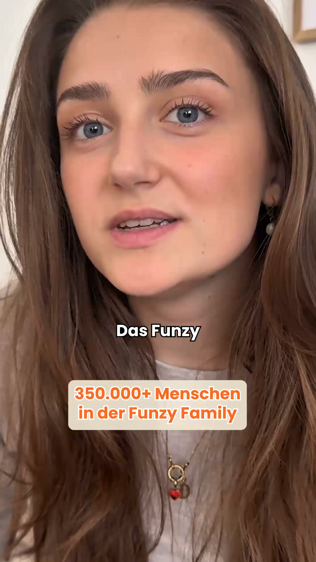 Ein Sofa. Unzählige Spielideen.