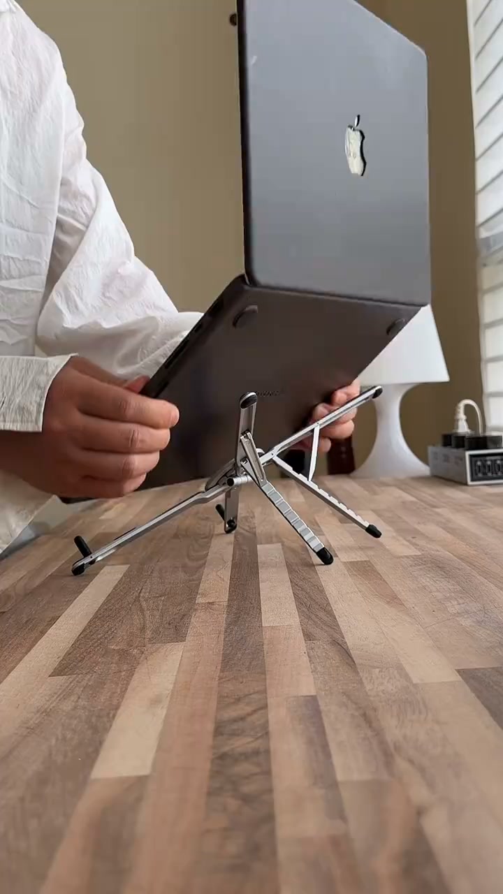One Stand, Less Clutter