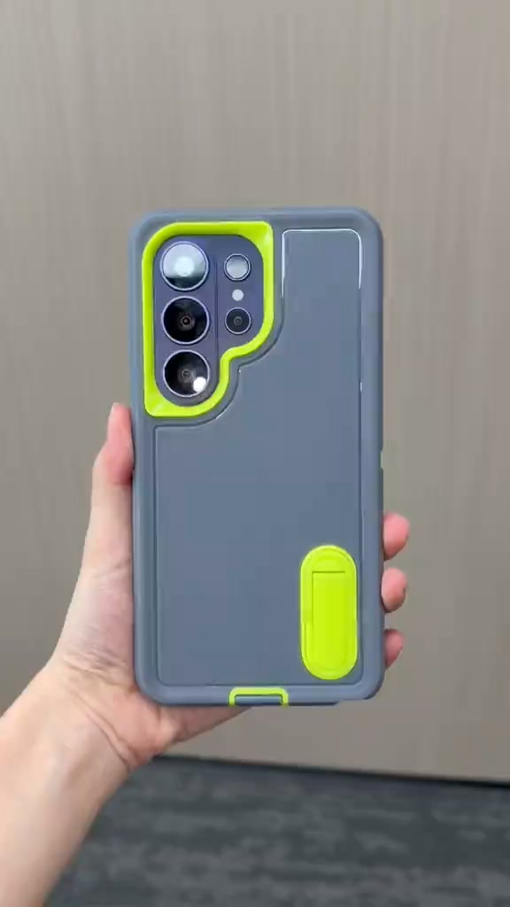 Bold Two-Tone Galaxy Style