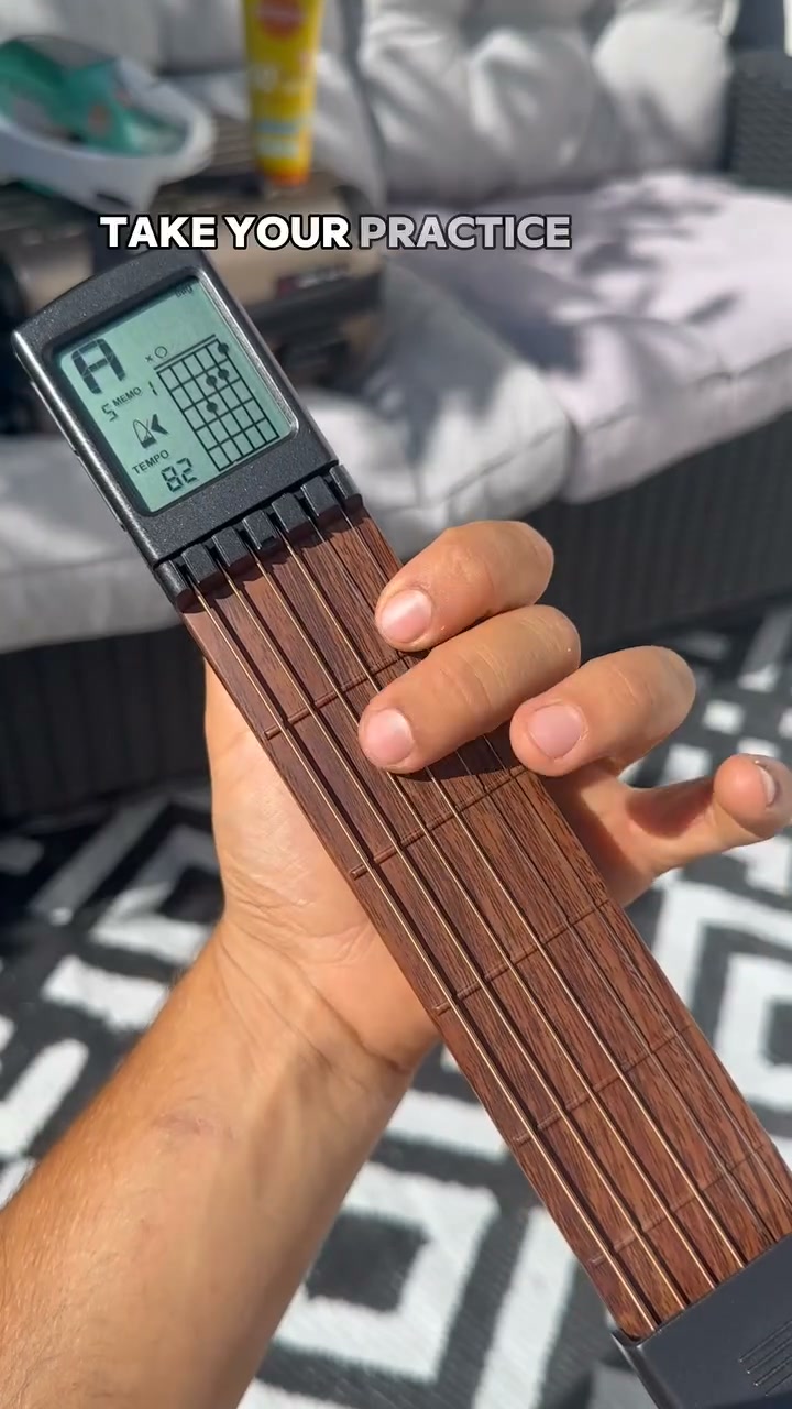 Pocket Guitar Chord Trainer – 400 Chords & Metronome