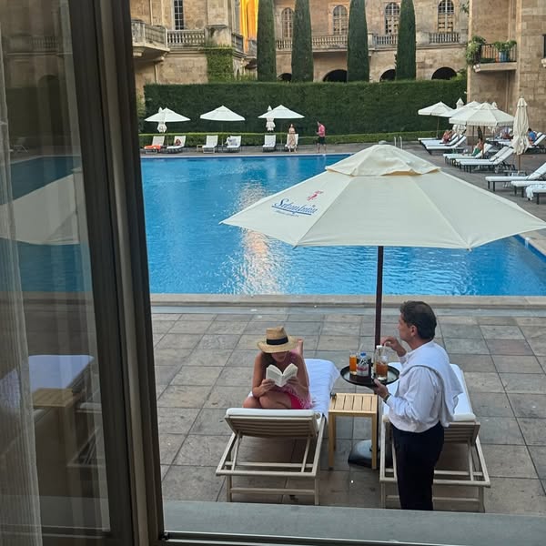 Il « déteste » ce fond de teint maintenant