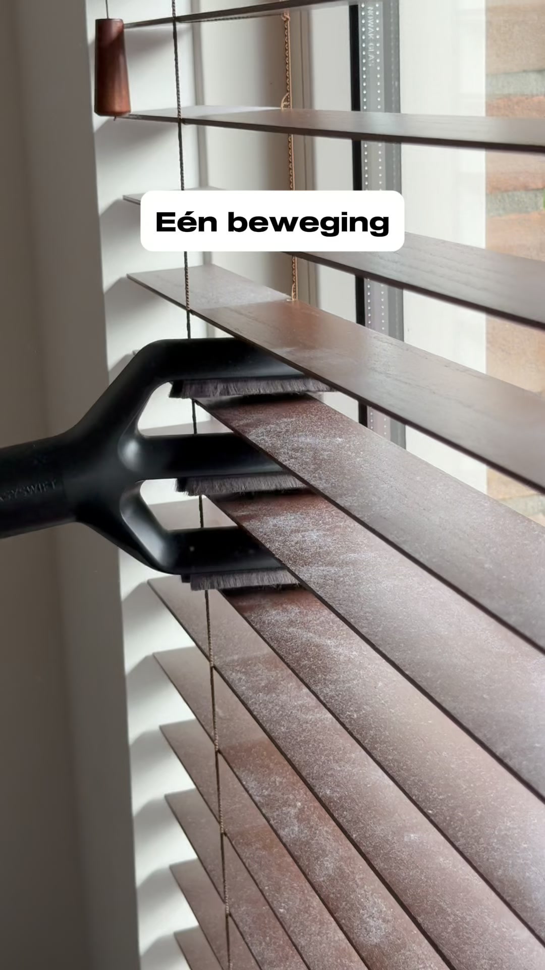 Jaloezieën stofvrij in één beweging