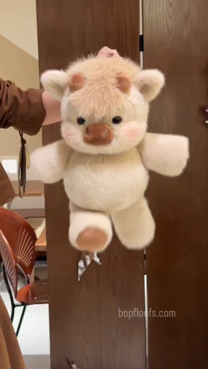 These plushies can run!