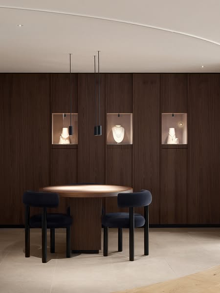 Jeweller Kutter | Retail lighting | XAL