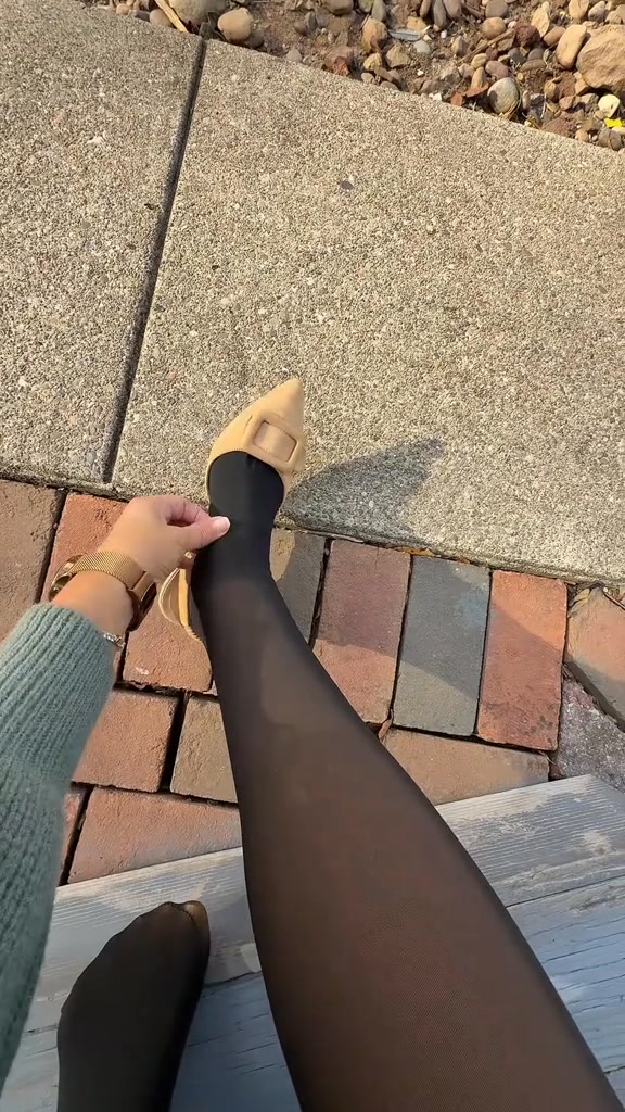 MAGIC Bare-Leg Look Fleece Lined Tights