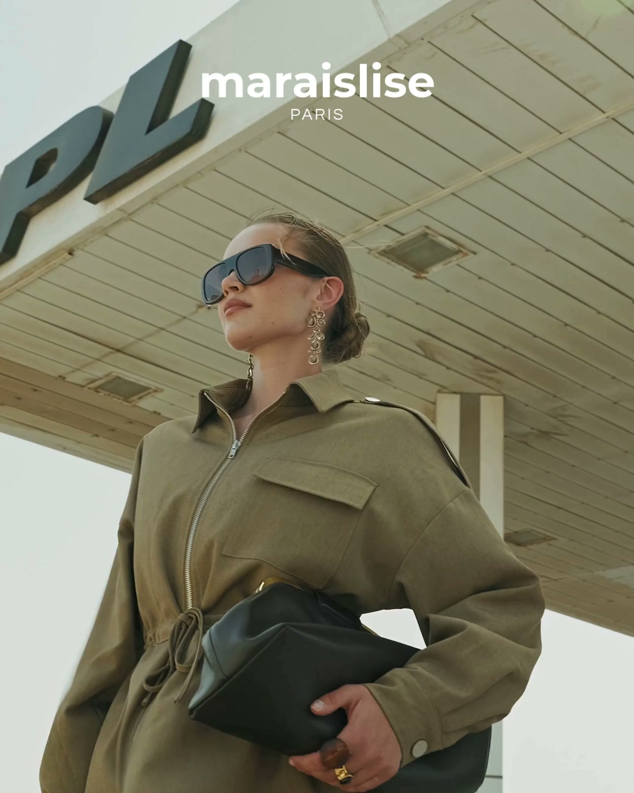 L'Élégance Utility-Chic
